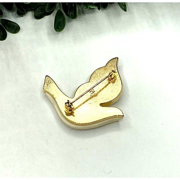 Vintage Gold-Tone Mother Of Pearl Mosaic Dove Brooch Pin - Picture 4 of 4